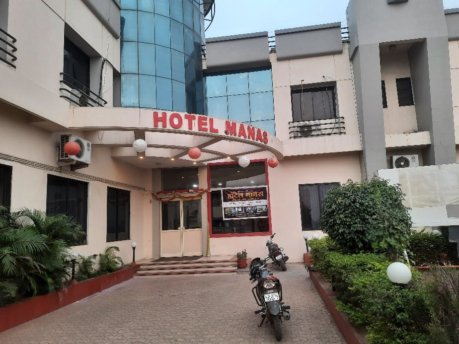 Hotel Manas主图