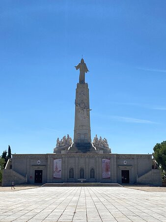 El Cerro De Los Angeles-赫塔费必去景点