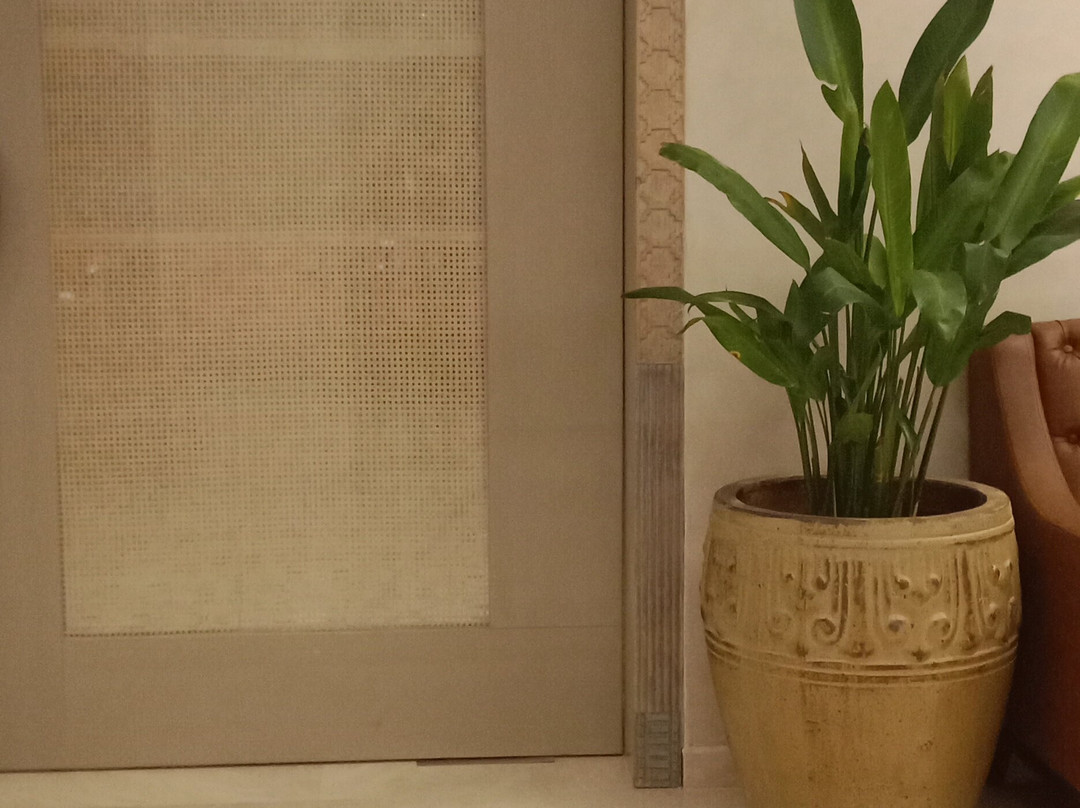 Jade Suites - Luxury Boutique Hotel