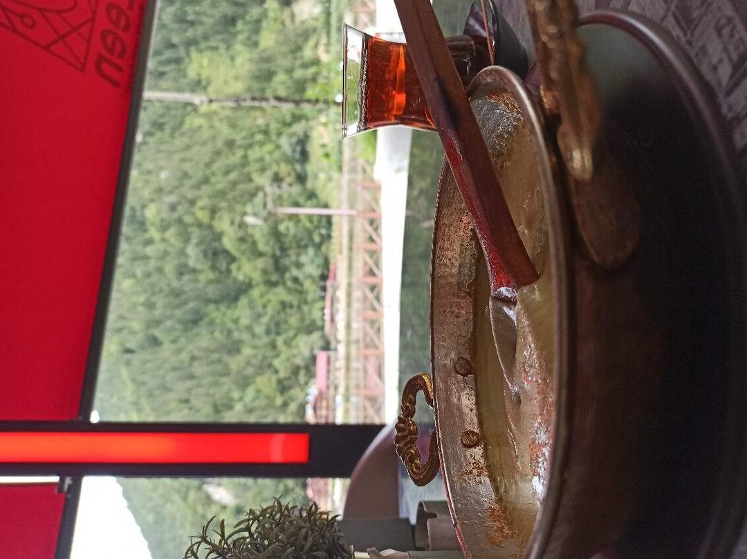 Trabzon Province餐馆和美食-Zeen Lounge Cafe