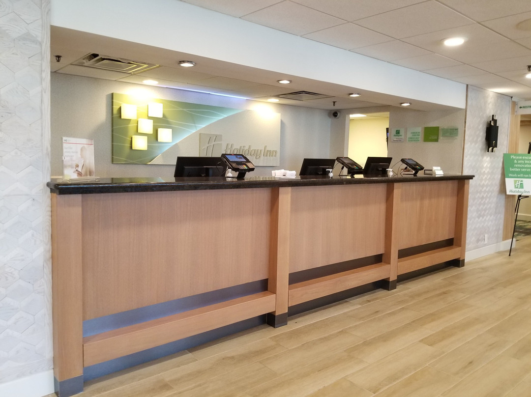 Holiday Inn & Suites Parsippany Fairfield By IHG主图