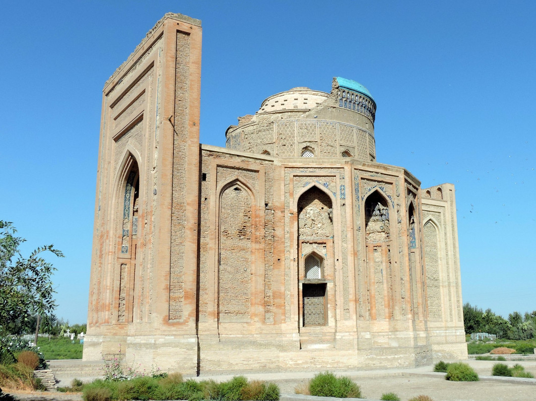 Turabek Khanum Mausoleum景点图片