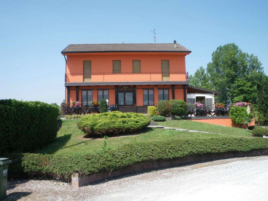 WAHLALLA Pub