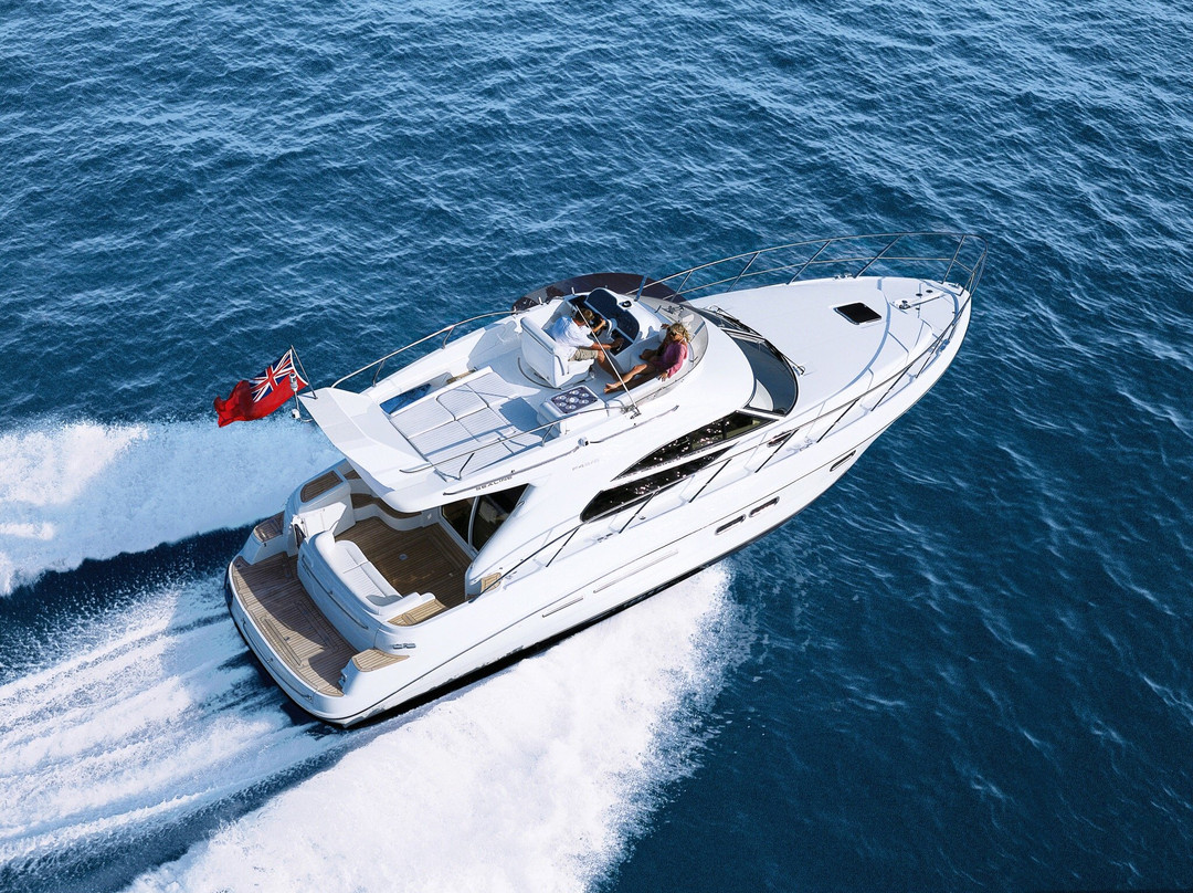 Falmouth Motorboat Charters景点图片