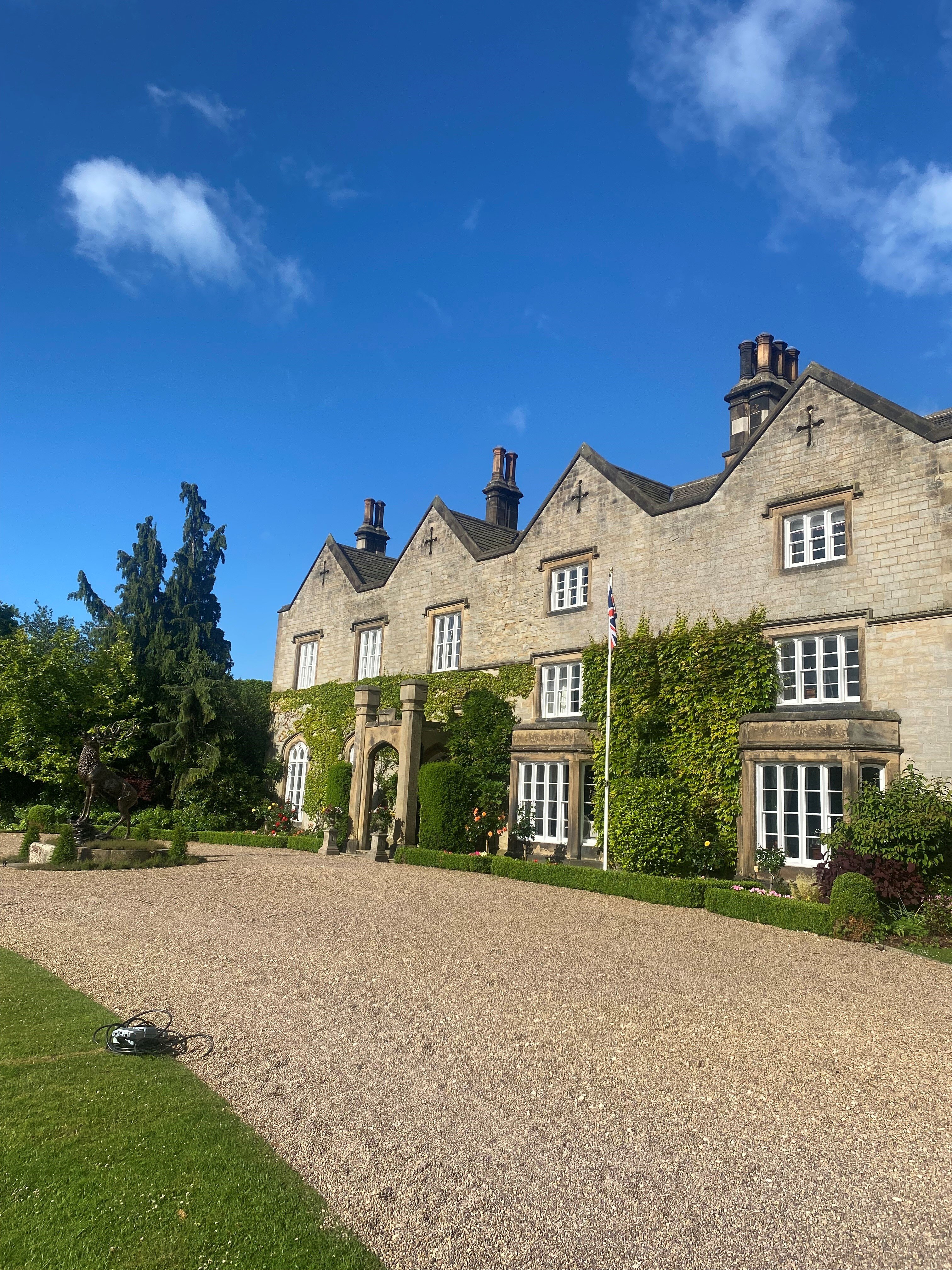 Dunston Hall-官方