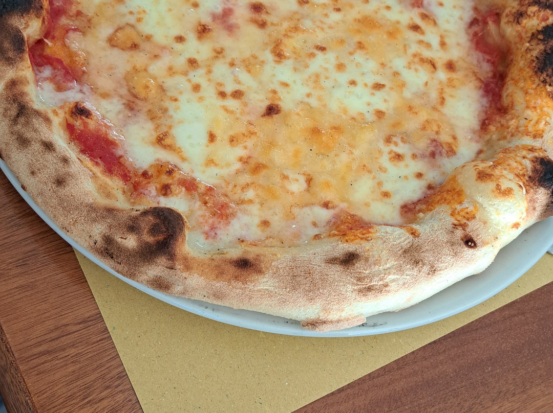 Il Bar Pin Pizzeria Burgheria