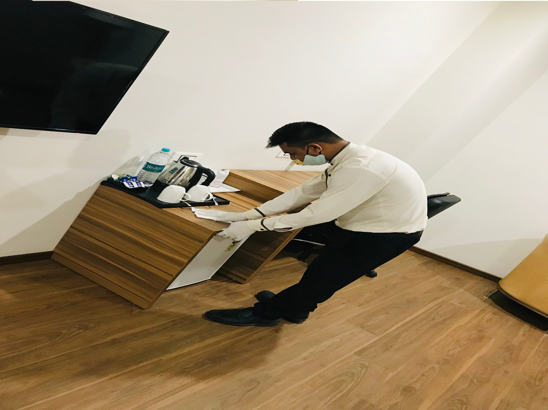 The Grand Hotel主图