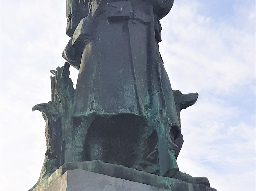 Monument aux morts à Sainte-Ménehould景点图片