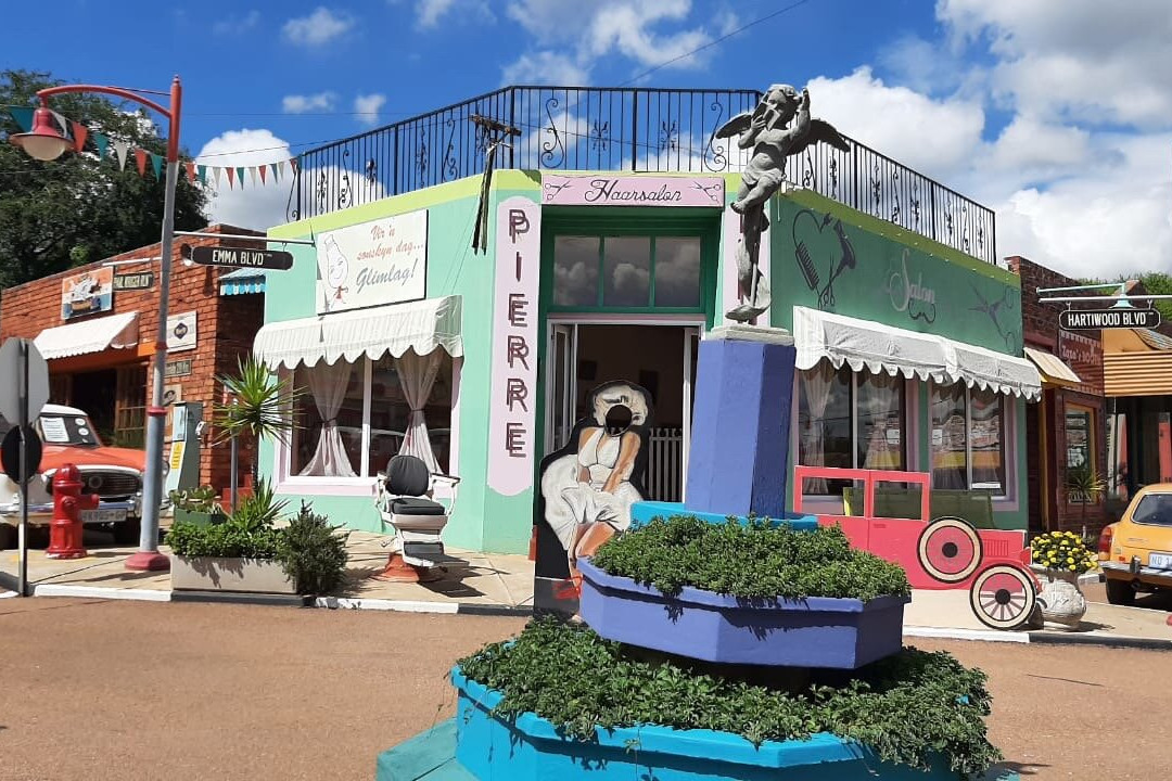 Pretville Film Set-哈特比斯普特必去景点