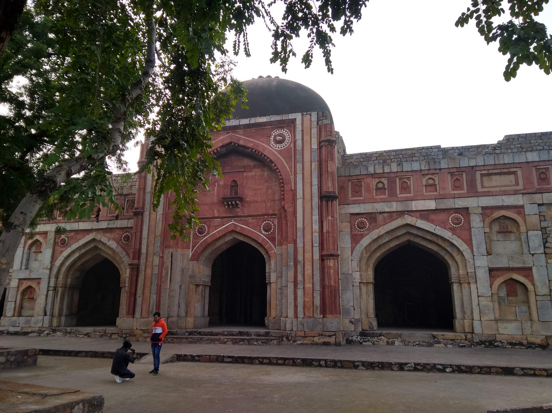 Jamali Kamali Tomb and Mosque-新德里必去景点