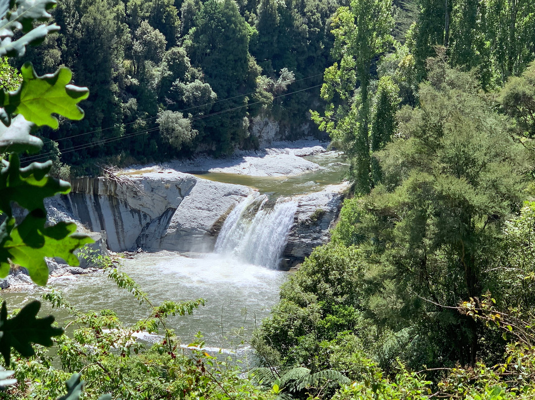 Raukawa Falls-Ohau必去景点