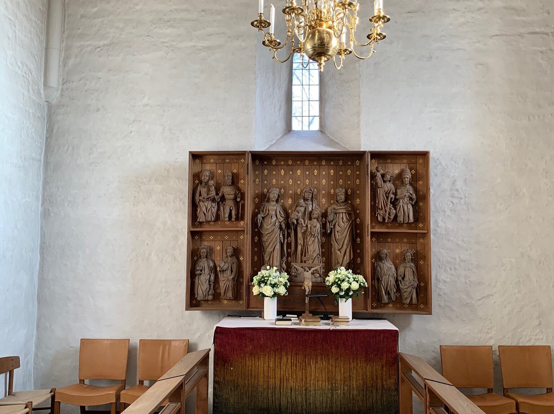Sankt Joergenbjerg Church景点图片
