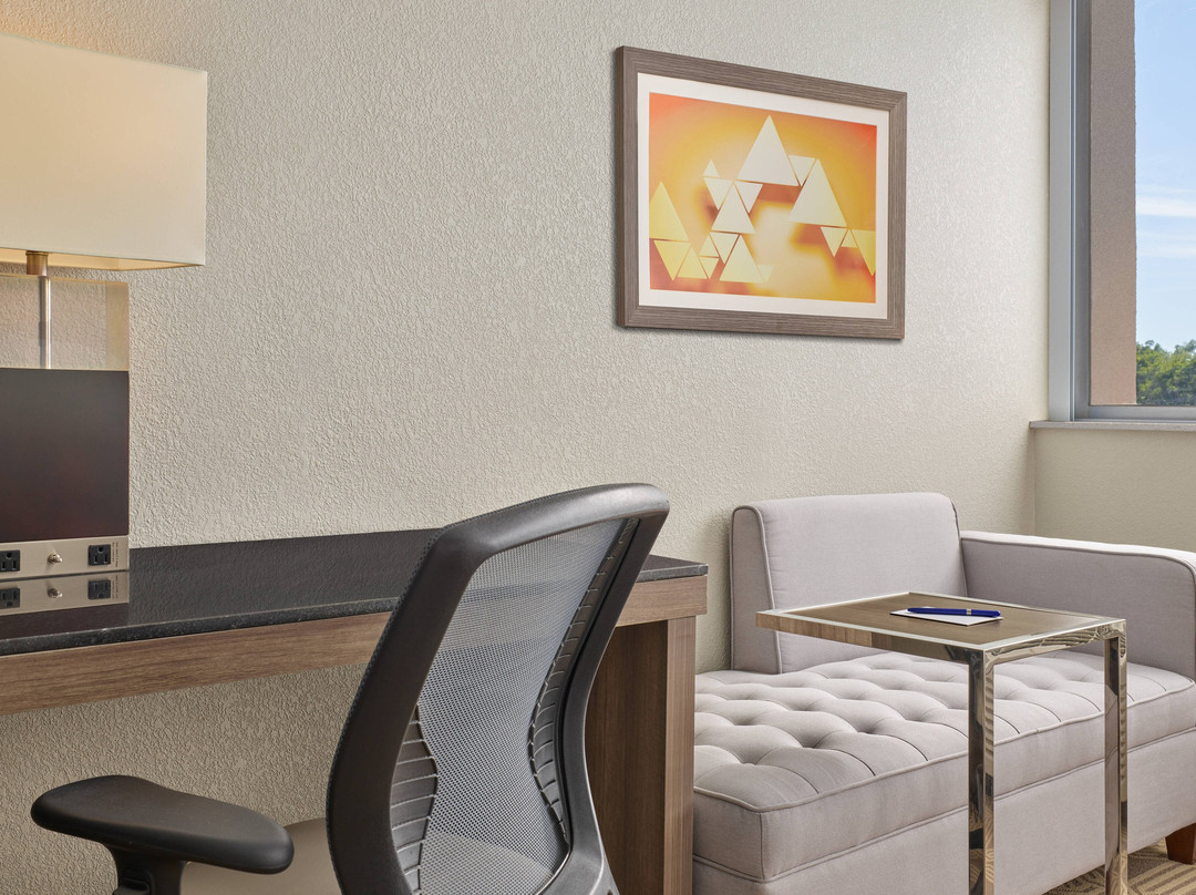 芝加哥威洛布鲁克欣斯代尔假日酒店主图