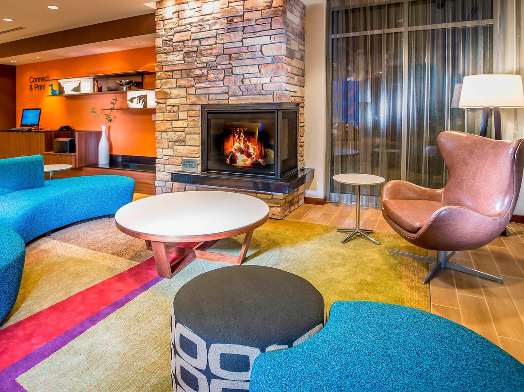 特温福尔斯万枫酒店及套房主图