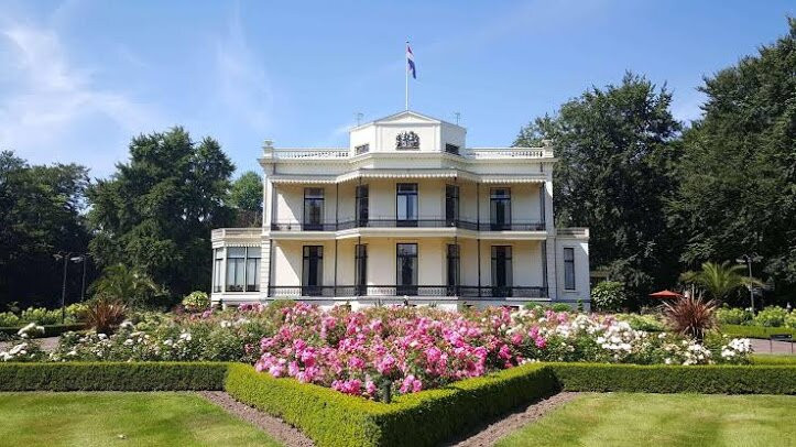 Kasteel De Vanenburg主图