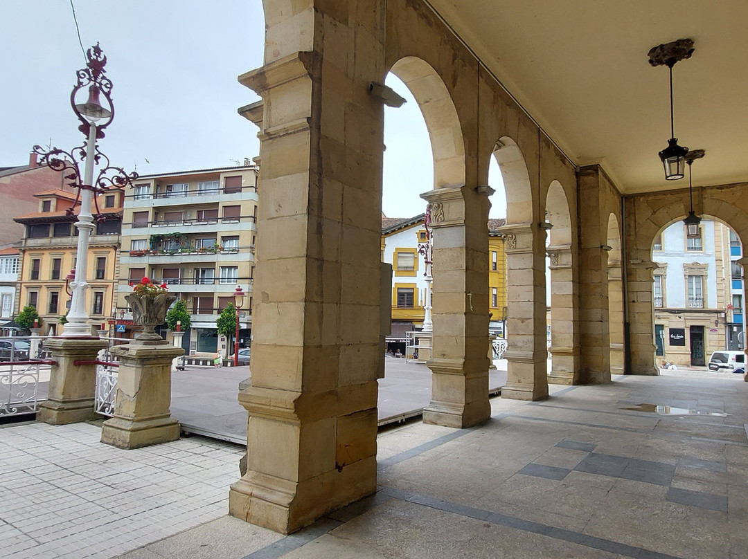 Ayuntamiento de Villaviciosa景点图片