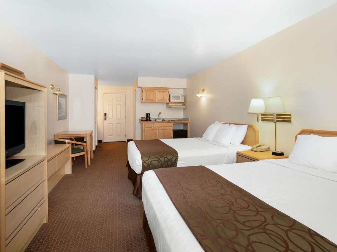 Inn at Lander, Travelodge by Wyndham主图