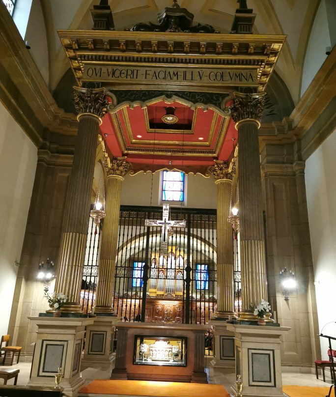 Monasterio de San Pelayo-奥维耶多必去景点