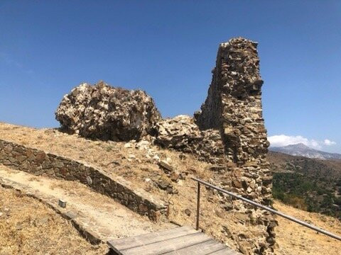 Castle of Volissos-Volissos必去景点