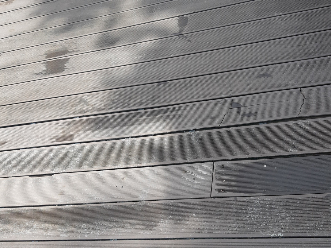 罗勇X2度假村主图