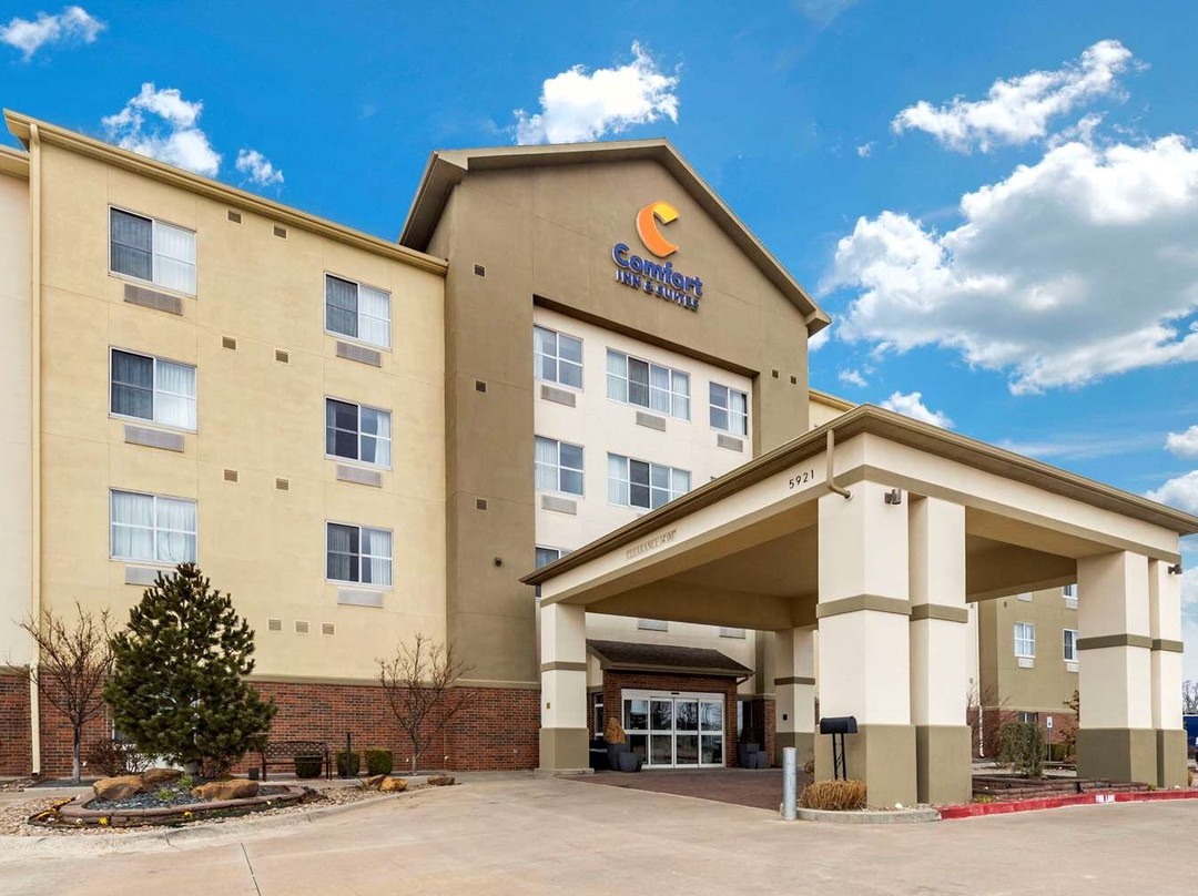 Comfort Inn & Suites Oklahoma City West - I-40
