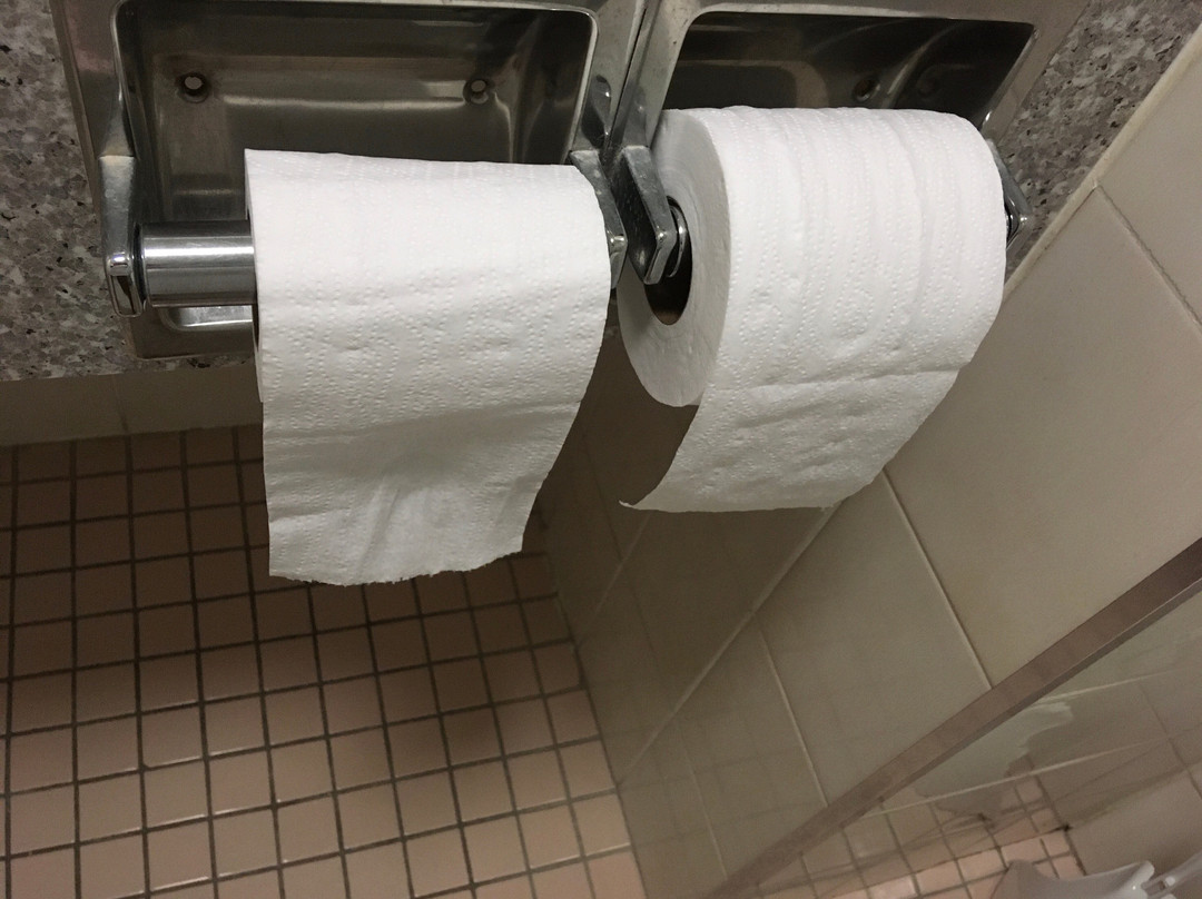 滨水斯特兰德酒店主图