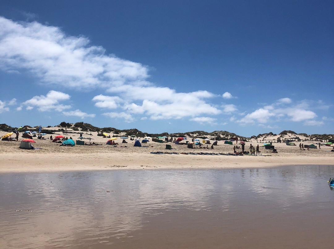 Peniche Surf Camp景点图片