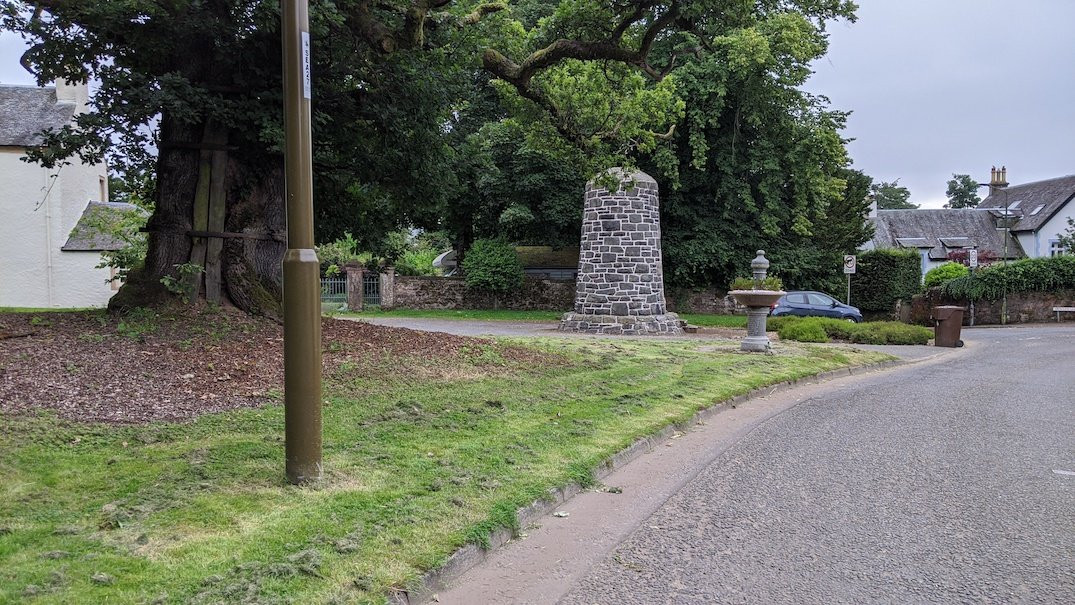 Balfron War Memorial-Balfron必去景点