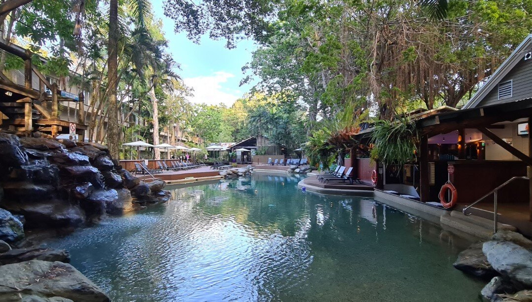 道格拉斯港华美达度假酒店主图