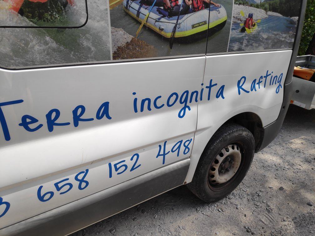 Terra Incognita Rafting景点图片