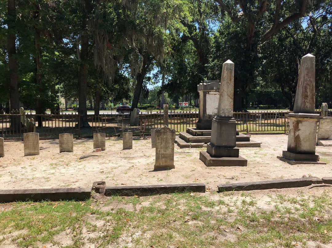 Zion Cemetery and Baynard Mausoleum景点图片