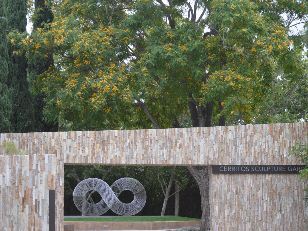 Cerritos Sculpture Garden景点图片