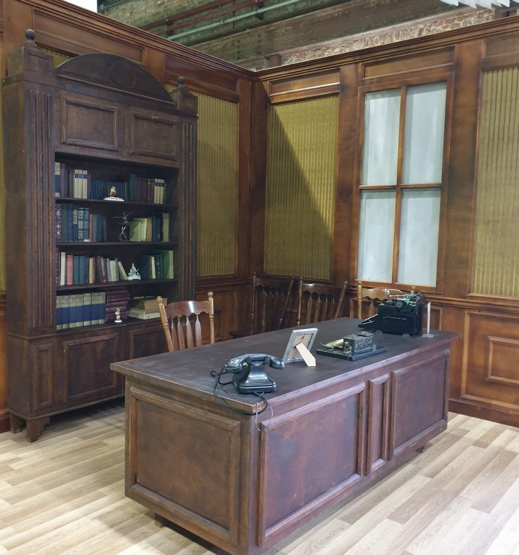 Nemzeti Filmtorteneti Elmenypark景点图片