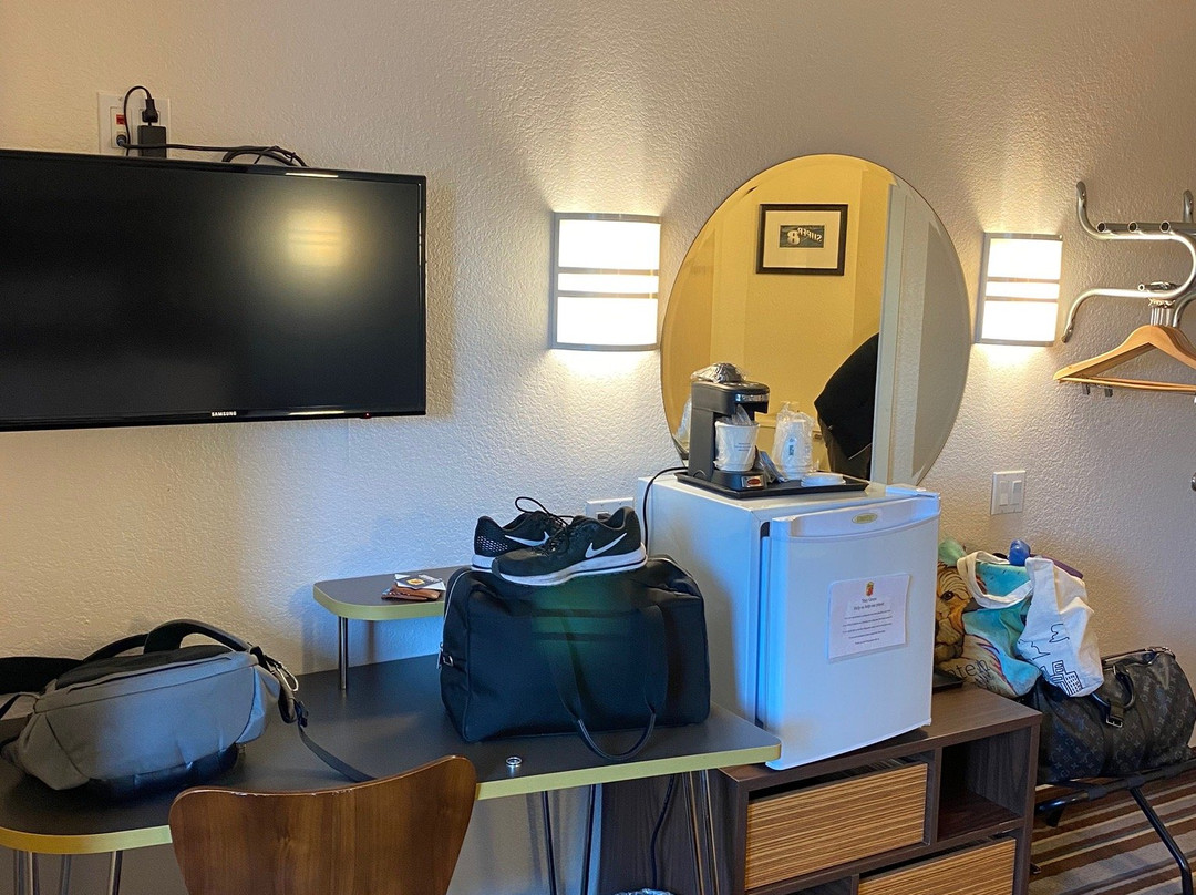 Super 8 by Wyndham Sault Ste. Marie主图