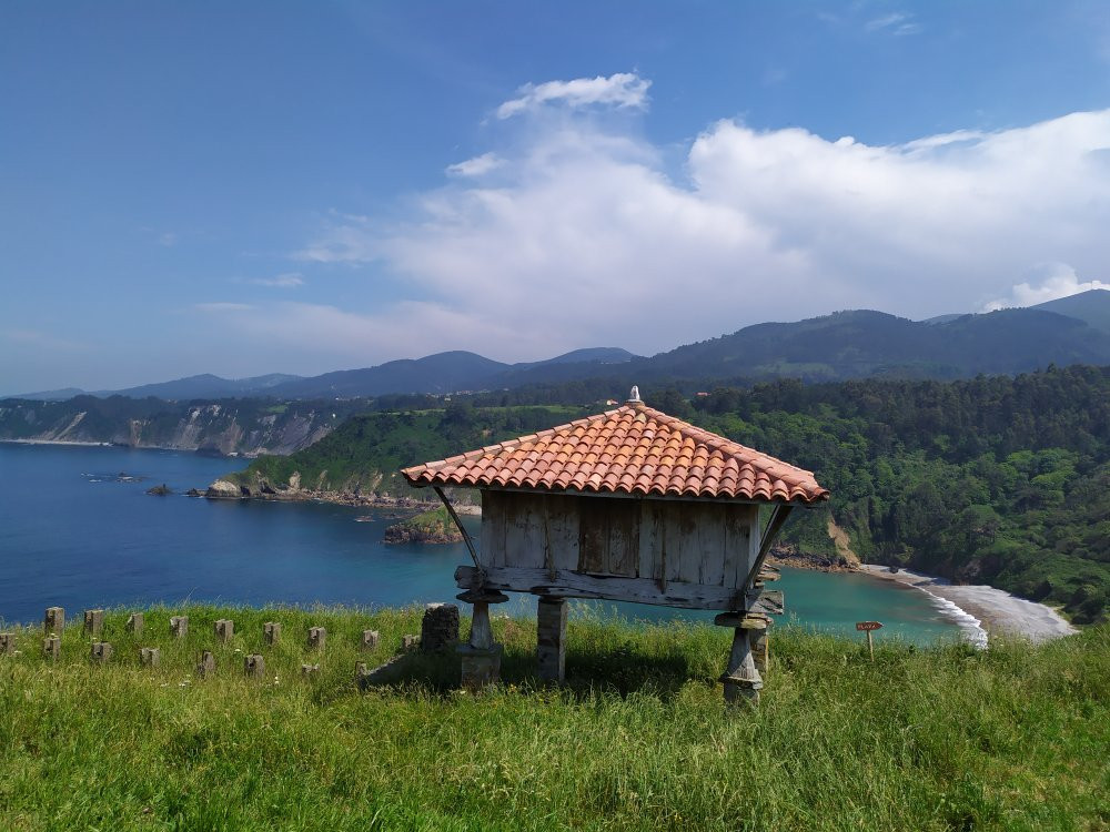 Ermita de la Regalina-Cadavedo必去景点