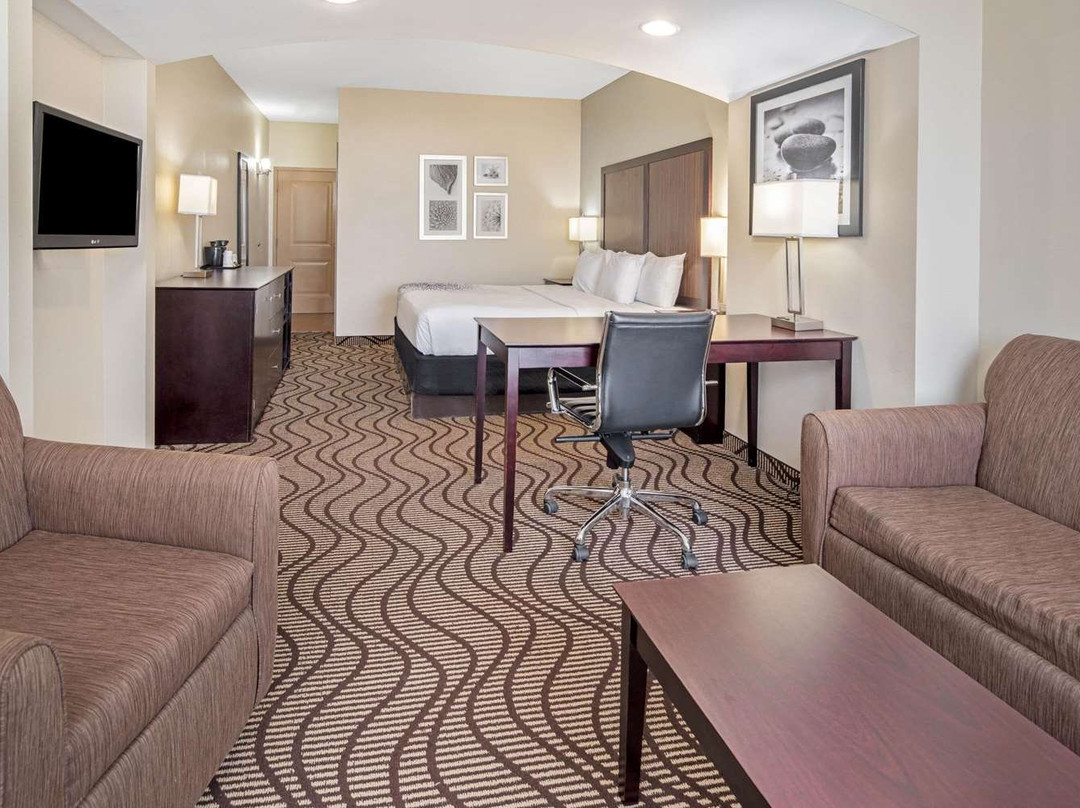 La Quinta by Wyndham Gonzales la主图