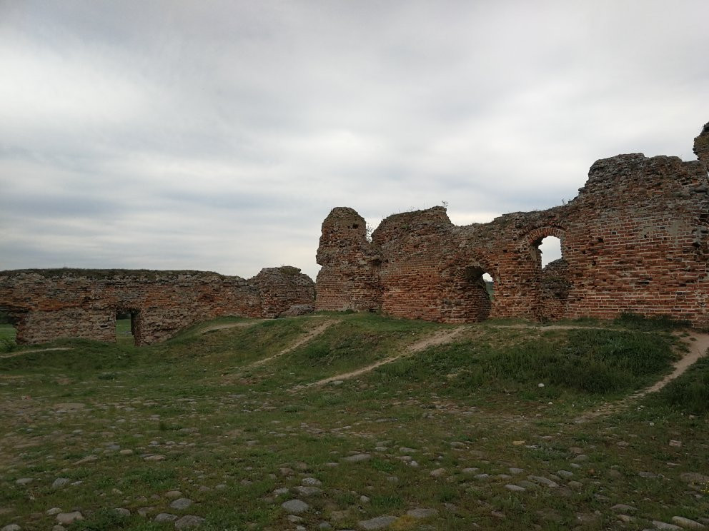 Castle in Besiekiery景点图片