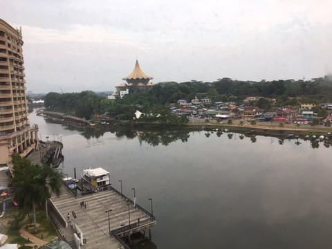 玛格丽特大酒店主图