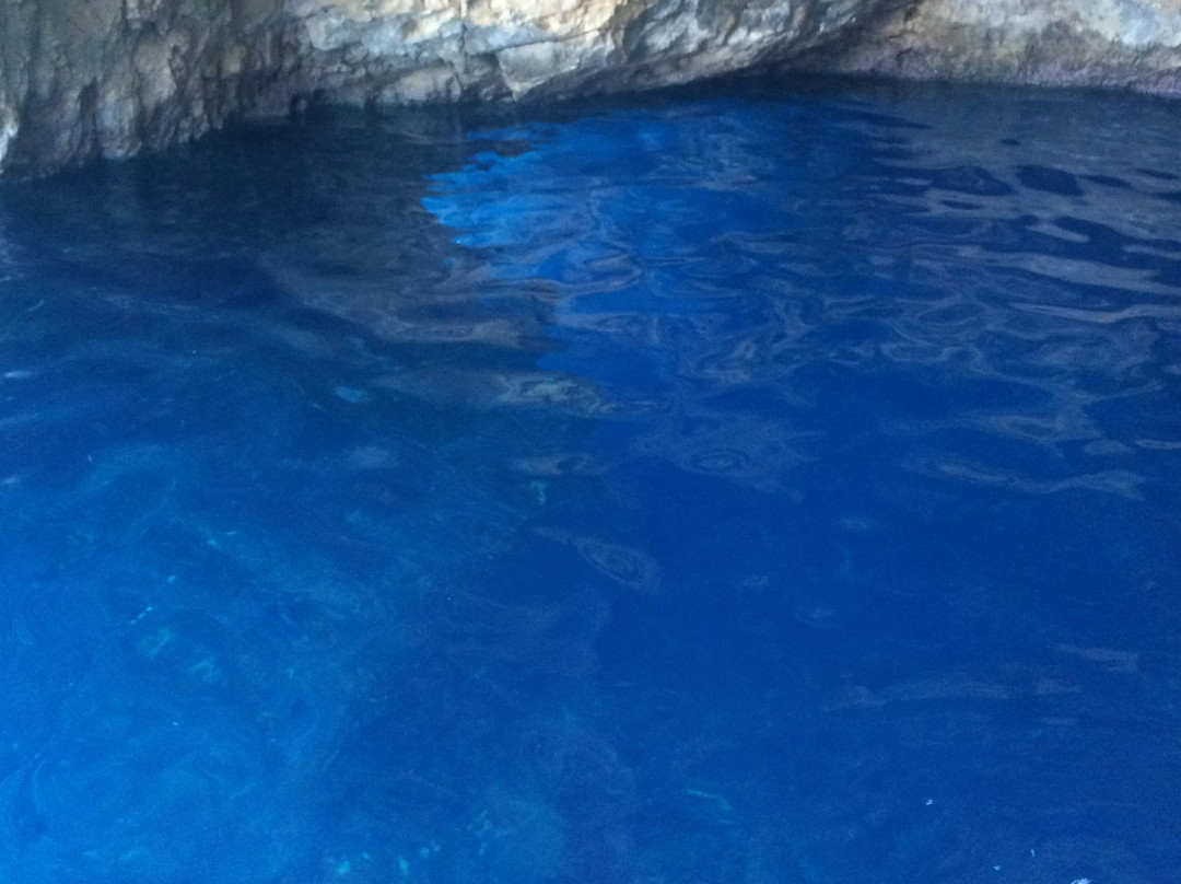 Blue Caves-Korithi必去景点