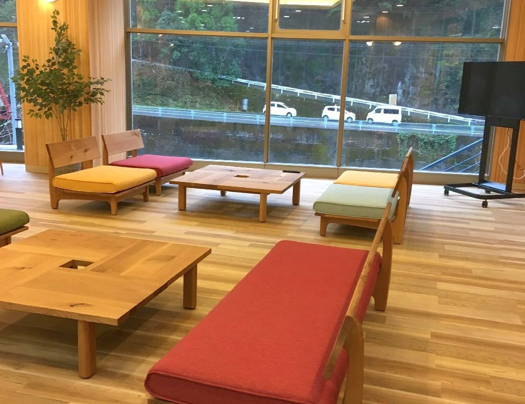 Forest Kamikita主图