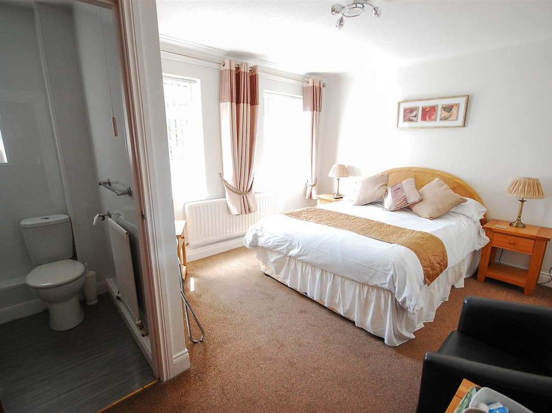 Mayfield Hotel主图