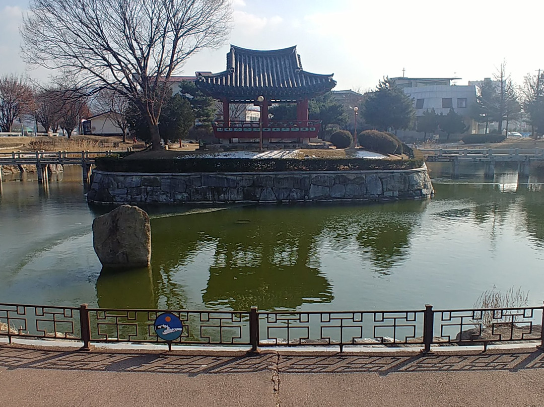 Seolseong Park景点图片