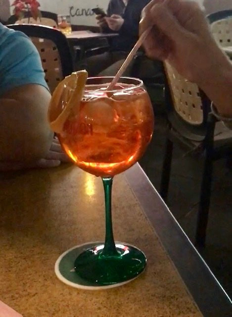 Bar Cafeteria El Arado-德拉克鲁兹索尔港必去景点