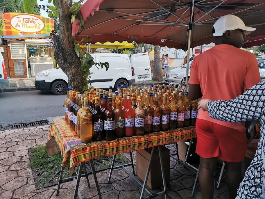 Marche Nocturne de Saint Francois-Saint Francois必去景点