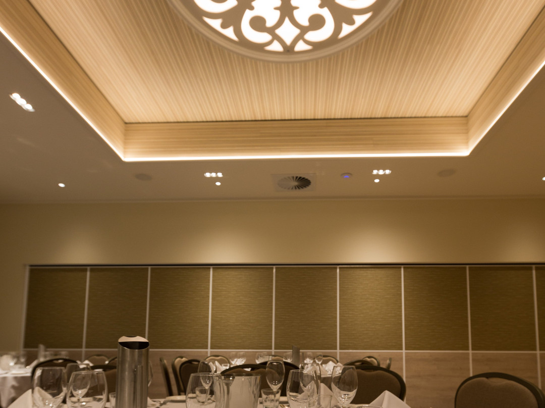 Porters Plainland Hotel主图