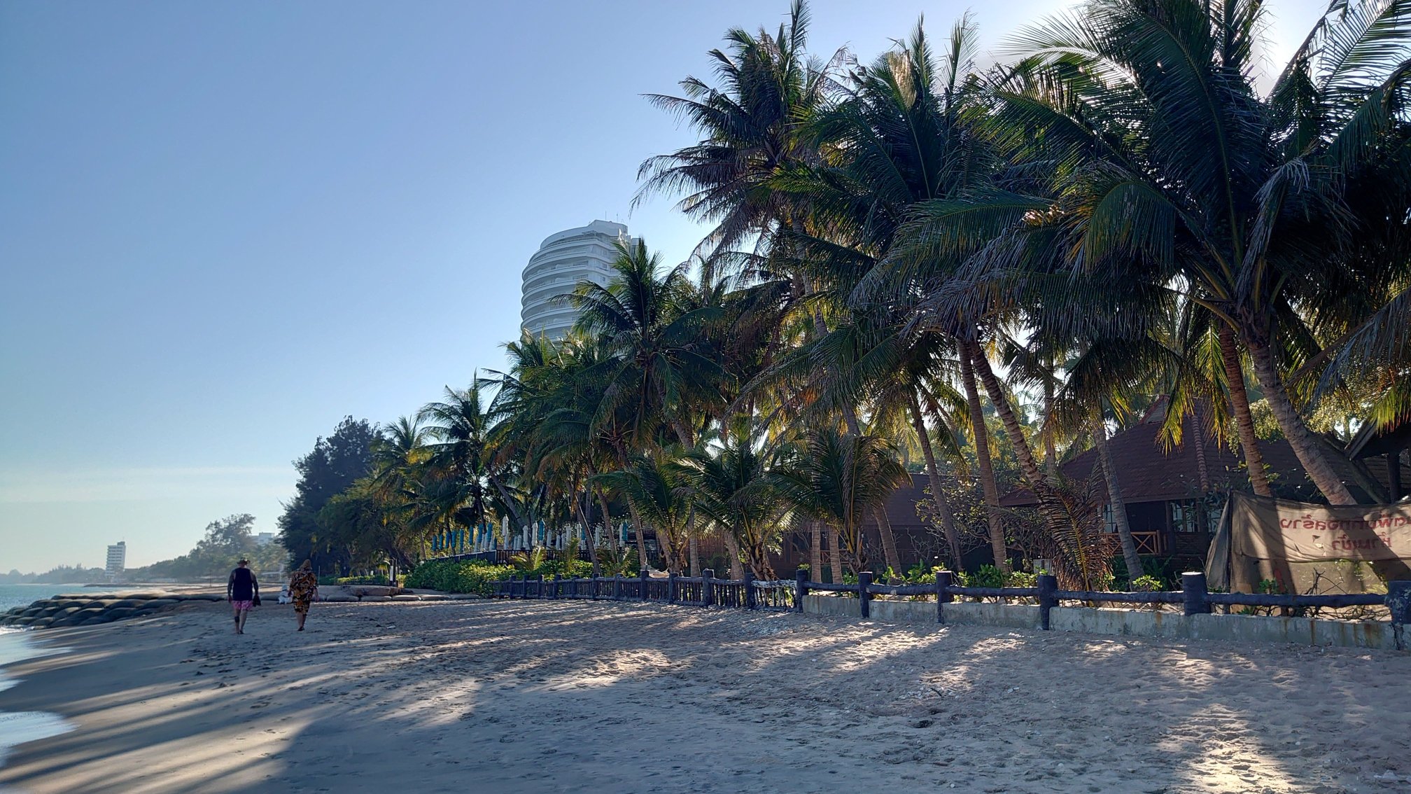 丽晶海滩假日度假村-泳池