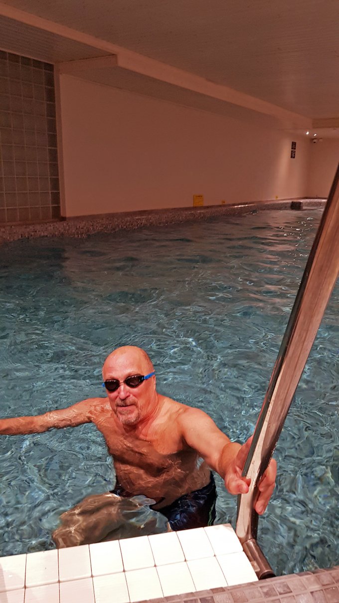 芬兰所慕滑雪度假酒店-泳池