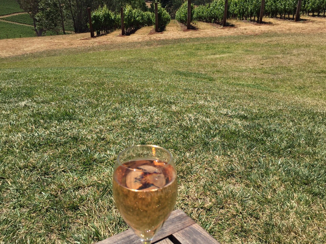 Clover Hill Wines-Lebrina必去景点