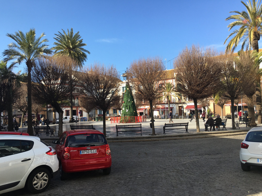 Plaza San Fernando-卡莫纳必去景点