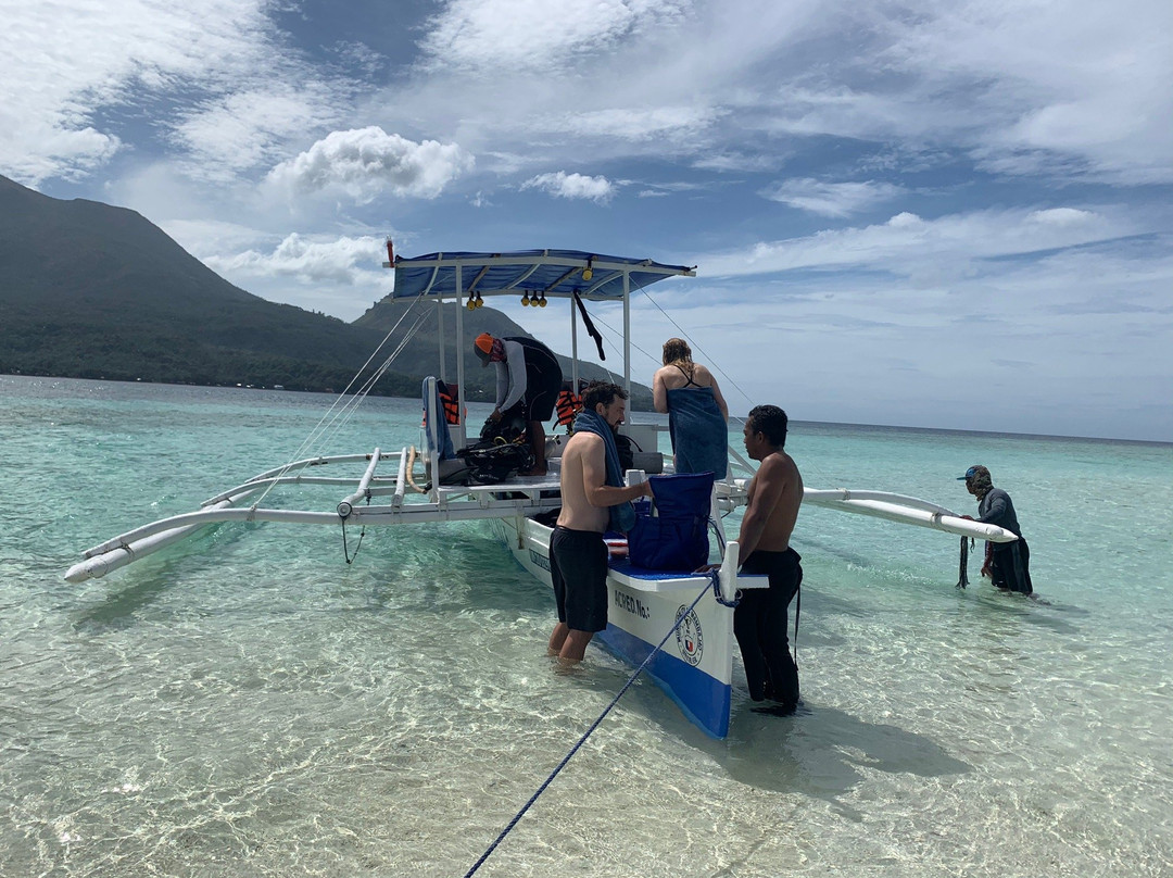 Black Beach Divers-曼巴豪必去景点